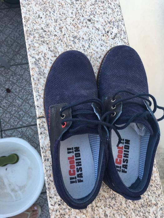 Sapatos de menino tamanho 31