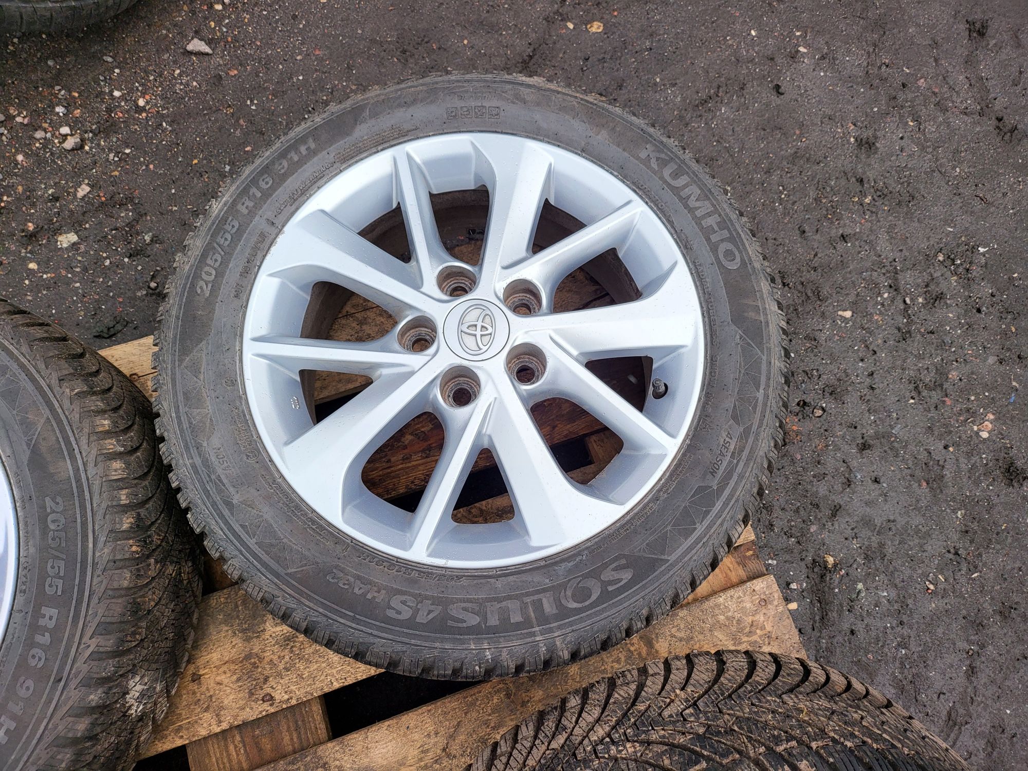 Alufelgi 16 Toyota Auris Rav4 Corolla Camry Avensis 5x114,3 ET45