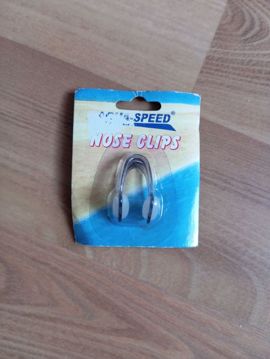 Klips na nos do pływania