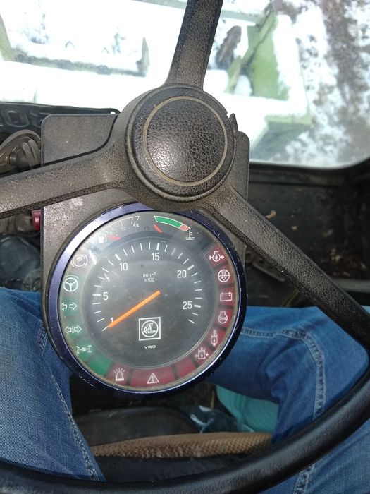 Силосний комбайн Claas Jaguar 640 (1997) + навісне