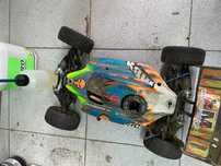 Carro rc a gasolina