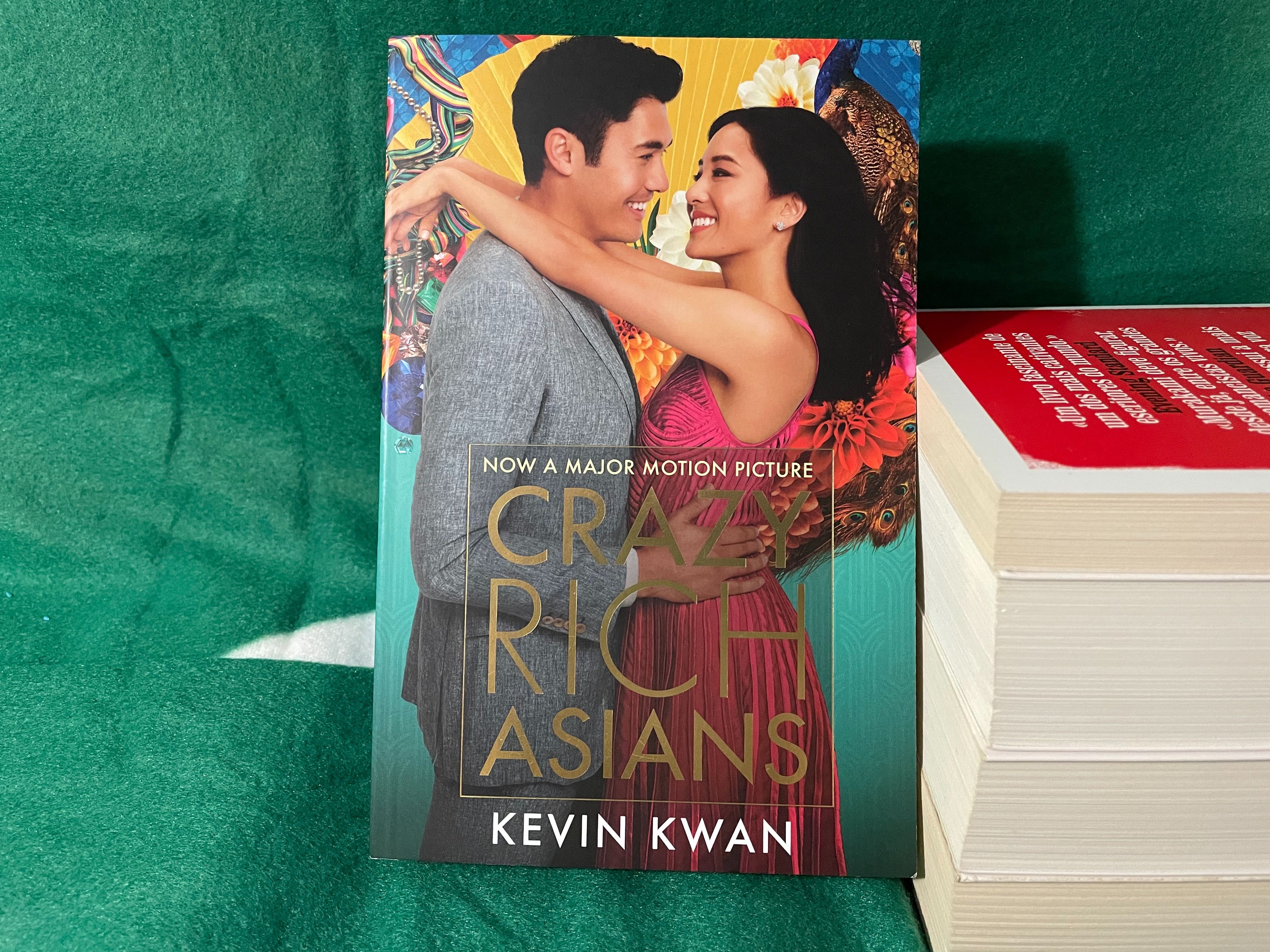 Kevin Kwan - Crazy Rich Asians - Em Inglês / In English