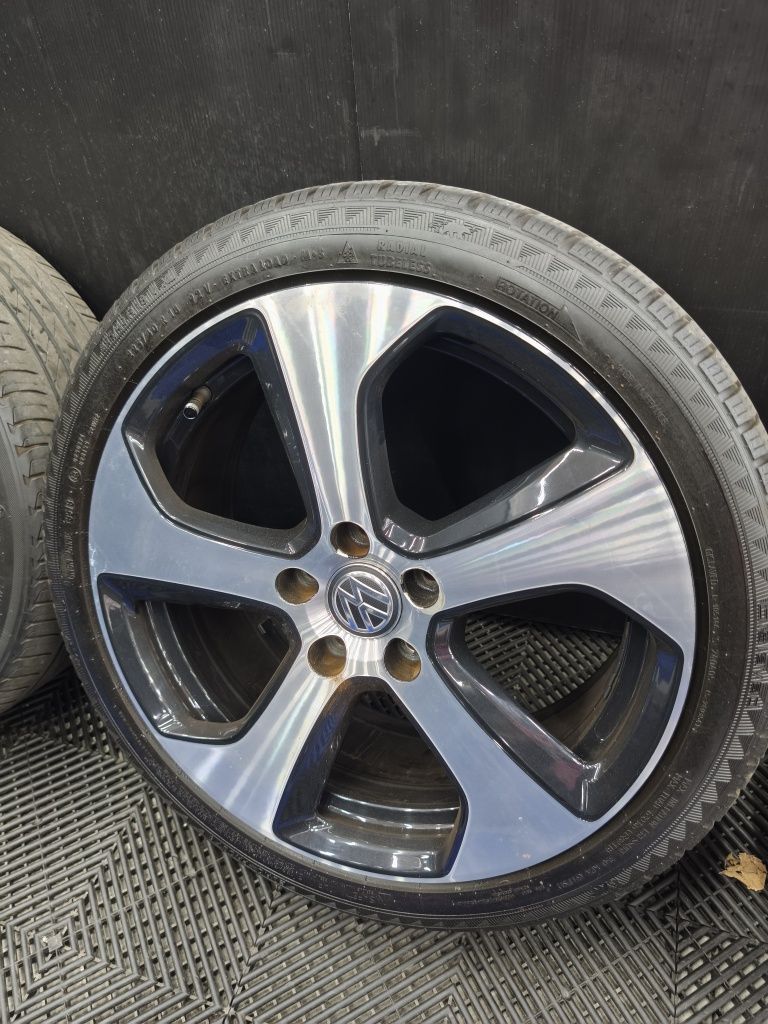 Jantes 18 original Golf GTI