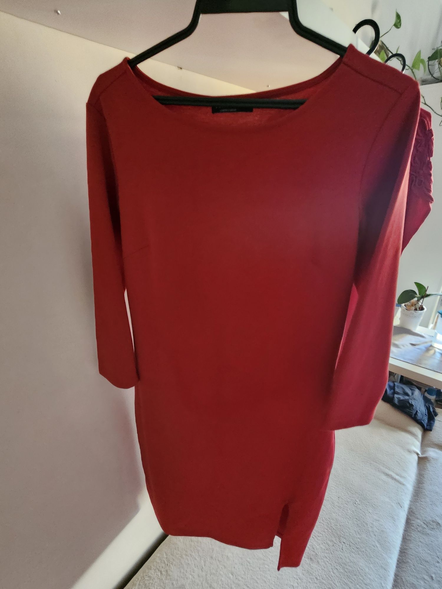 Komplet 5 czerwonych sukienek rozmiar L