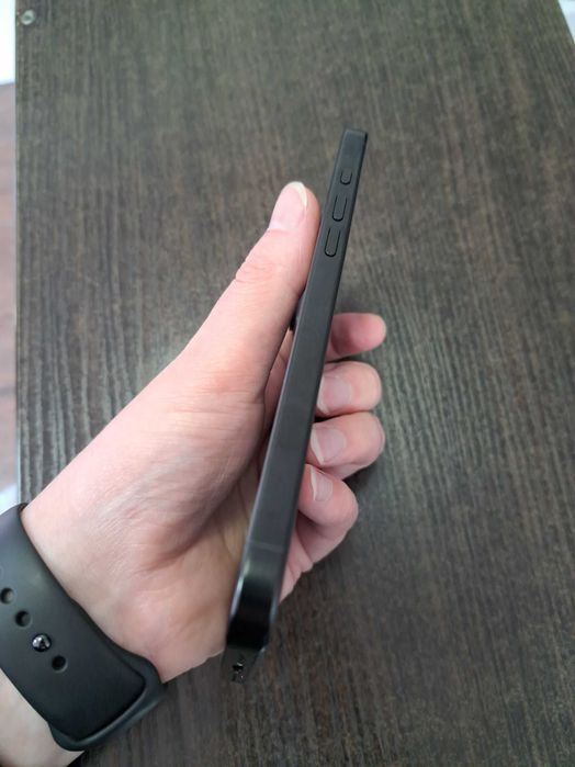 iPhone 16 pro max titanium black