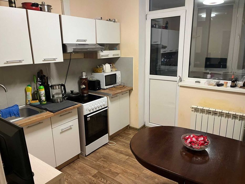 вул. Урлівська 23, 3-к квартира , Позняки, Є Генератор! Є відеоогляд!