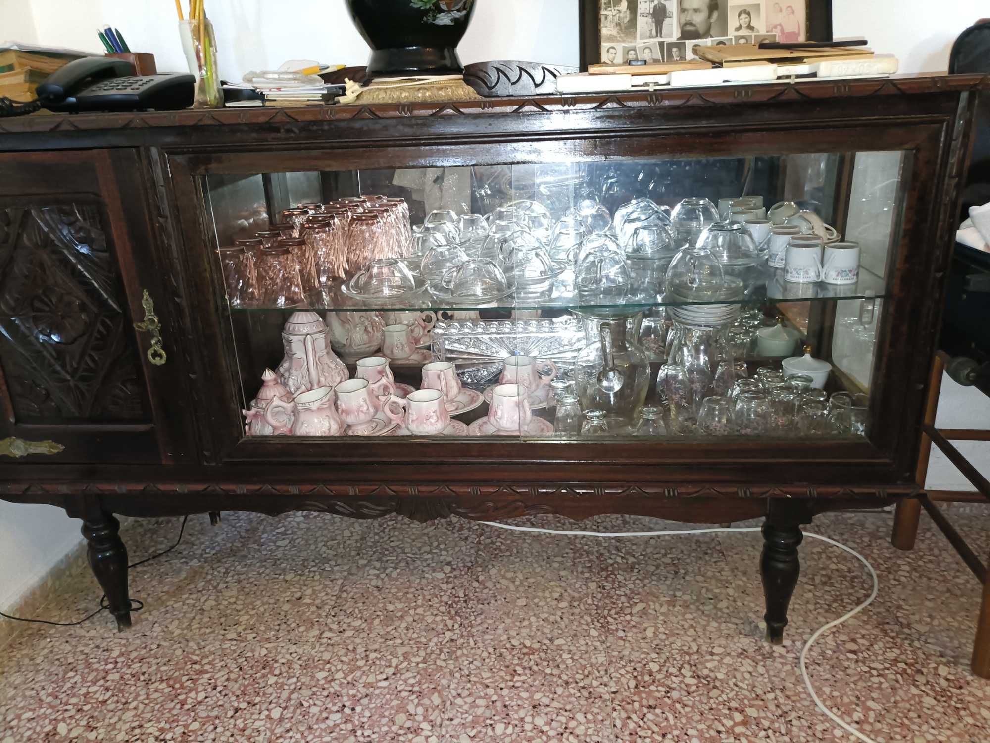 Aparador vintage vitrine