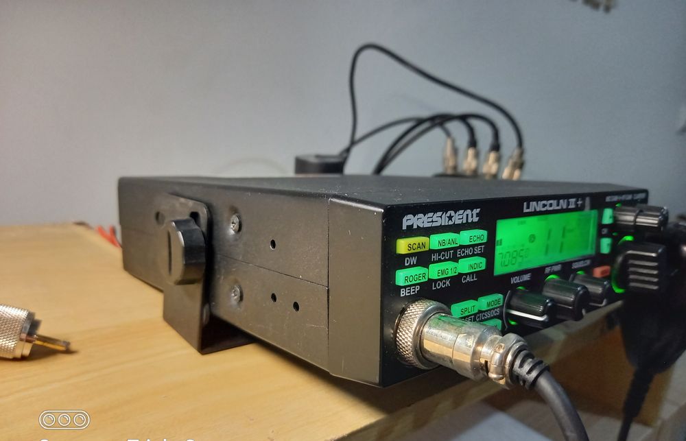 Rádio CB presidente Lincoln II+