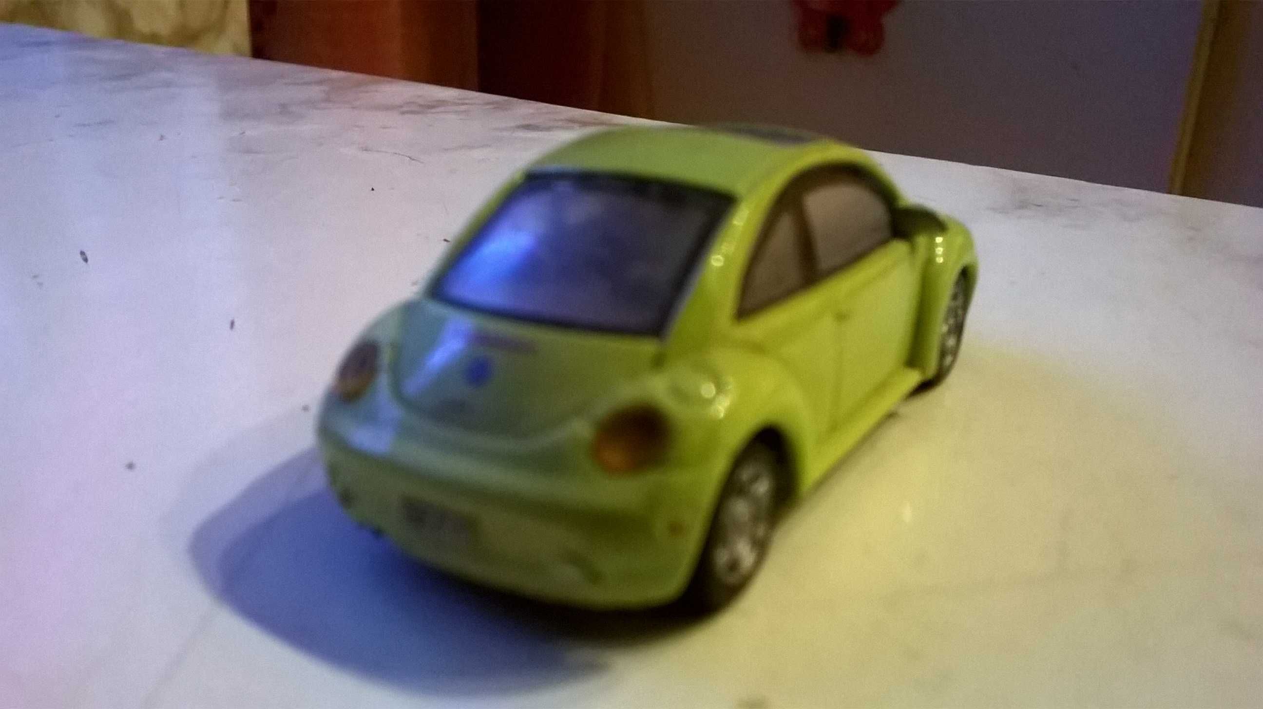 VW New Beetle; skala 1:87; model metalowo-plastikowy