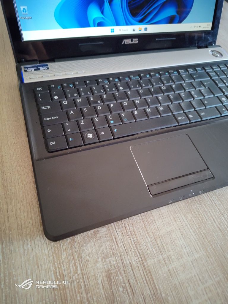 ASUS N52J Recondicionado