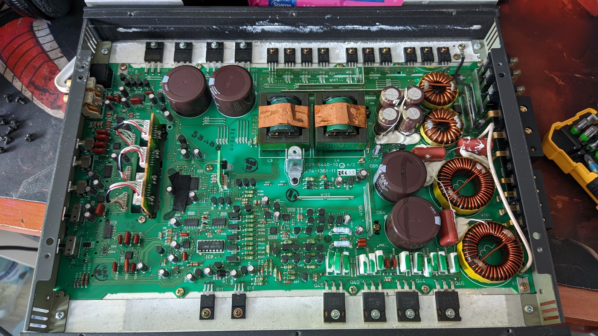 Kenwood KAC-PS810D – wzmacniacz mono 1000W RMS
