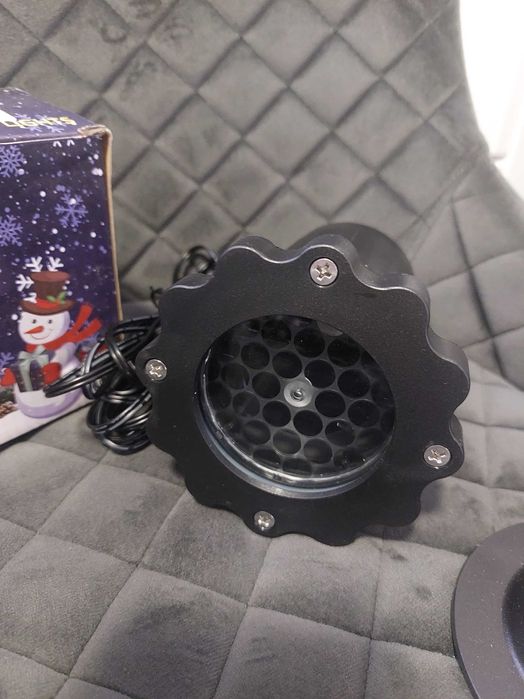 Проектор сніжинок, можна на подарунок-казкове свято вдома/на вулиці