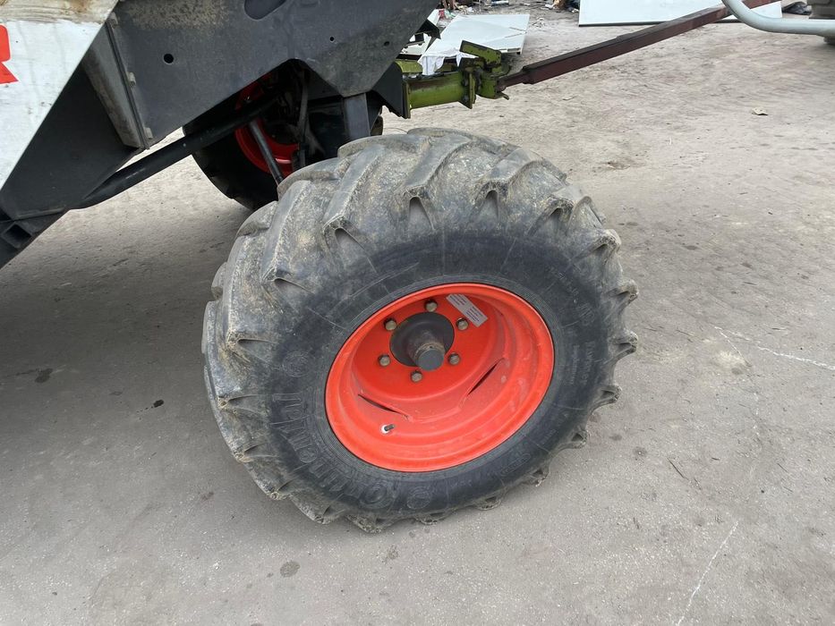 Kombajn Claas Dominator 88 części używane oryginalne