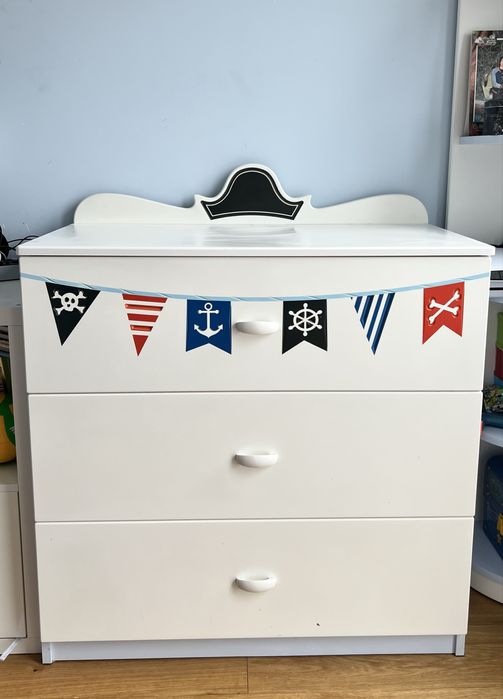 Drewniana komoda Meblik Pirat - 3 szuflady, stan bdb