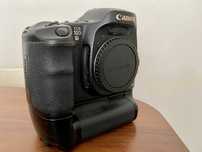 Câmara / máquina fotográfica Canon EOS 10D com Grip / Punho
