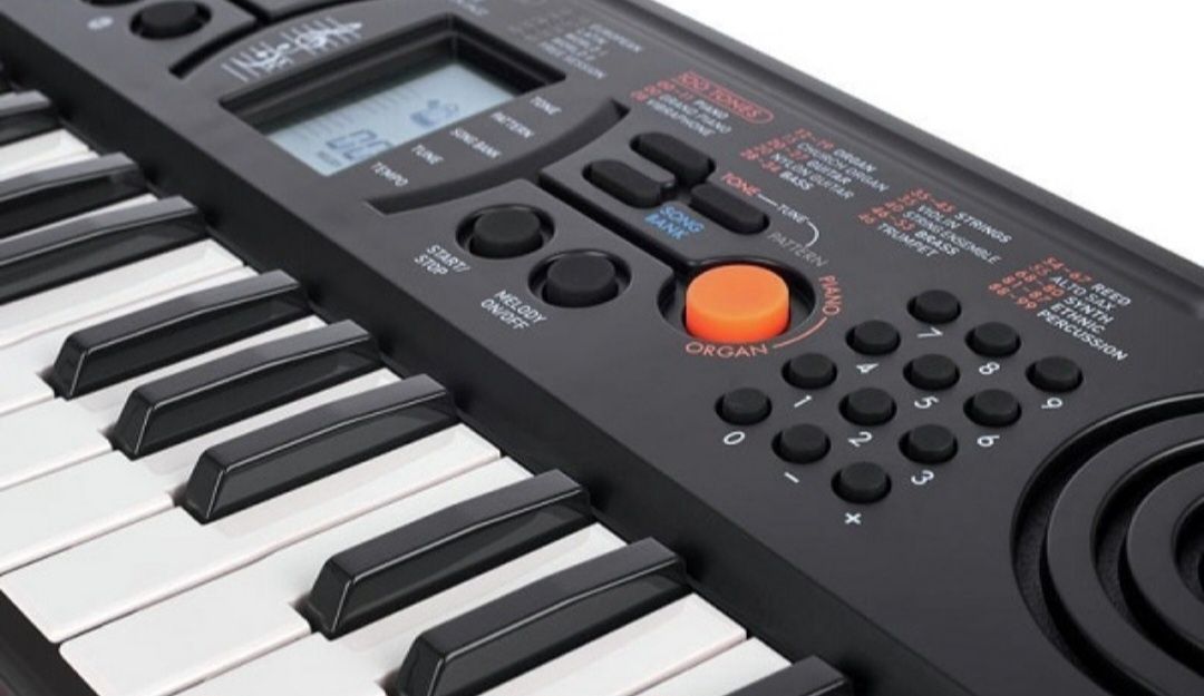 синтезатор Casio SA-78 створений спеціально для маленьких дітей. НОВЫЙ