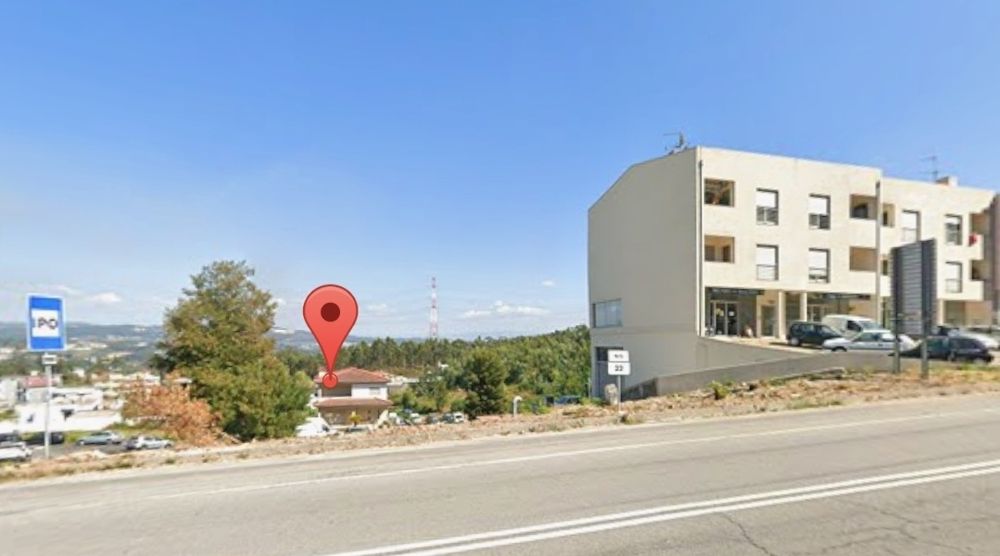 2 Terrenos para construção