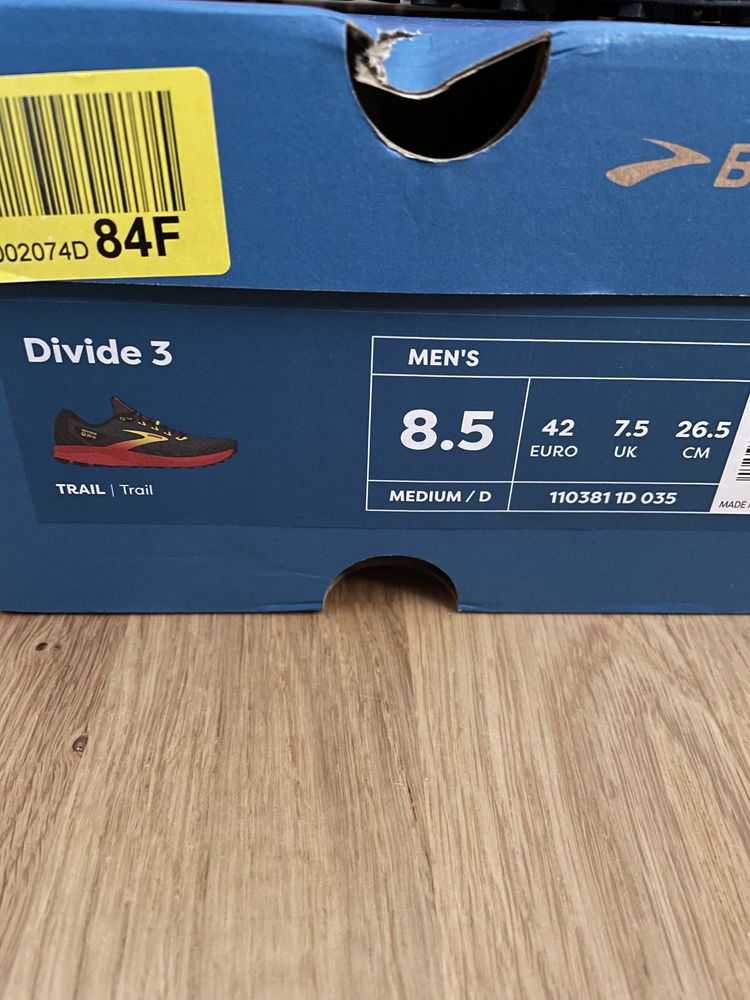 Brooks Divide 3 - rozmiar 42 (26,5 cm)