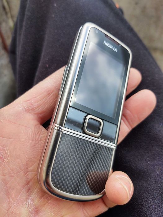 Nokia 8800 arte carbon