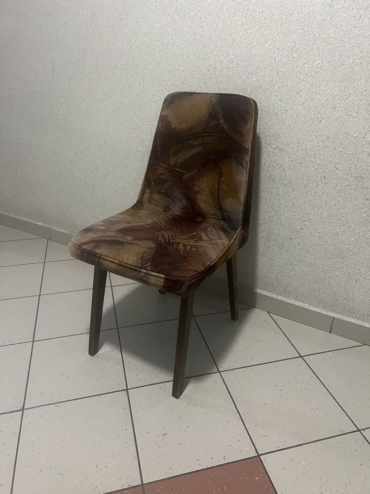 Krzesło tapicerowane