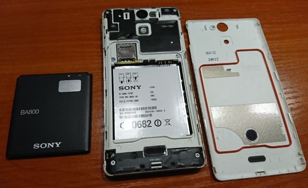 Sony Xperia V, LT25i (под восстановление или на запчасти)