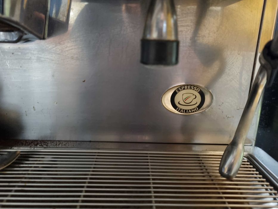Máquina de café La Cimbali - usada