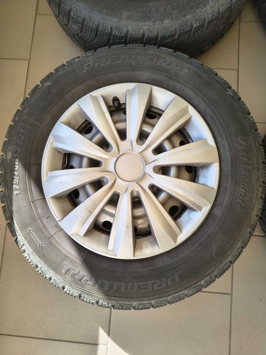 Зимова гума з дисками R14