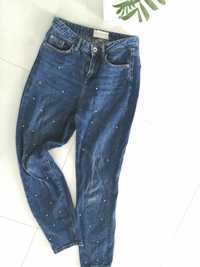 Spodnie jeansy mom jeans koraliki Reserved XS 34