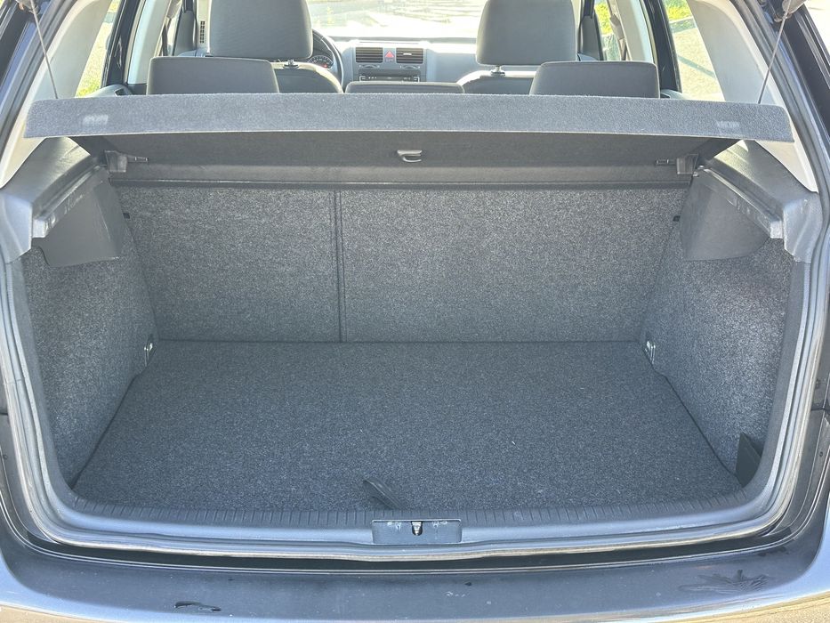 VW Golf 1.4 FSi 133680kms