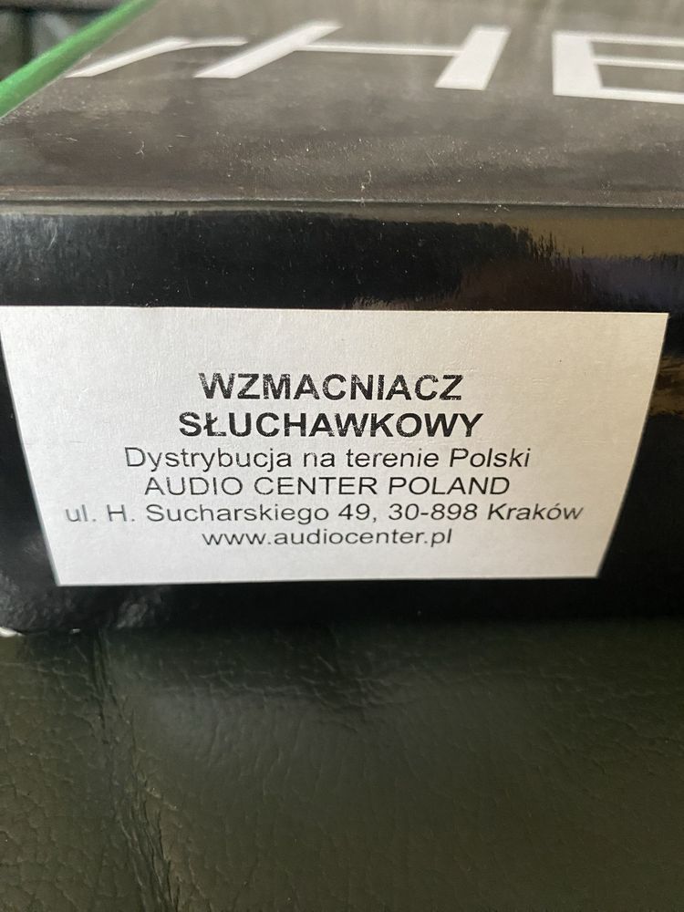 rHead ARCAM wzmacniacz słuchawkowy.