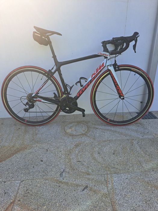 KTM Revelator 3300