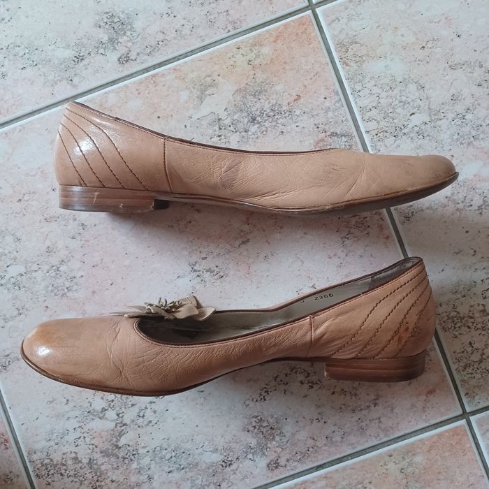 Buty firmy Gino Rossi skóra 39/25,5 cm/ salon 329 zł