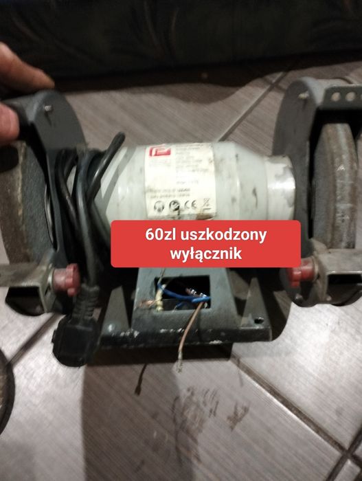 Piła ręczna elektryczna do drewnaPilarka CMI C-HKS 1200.185