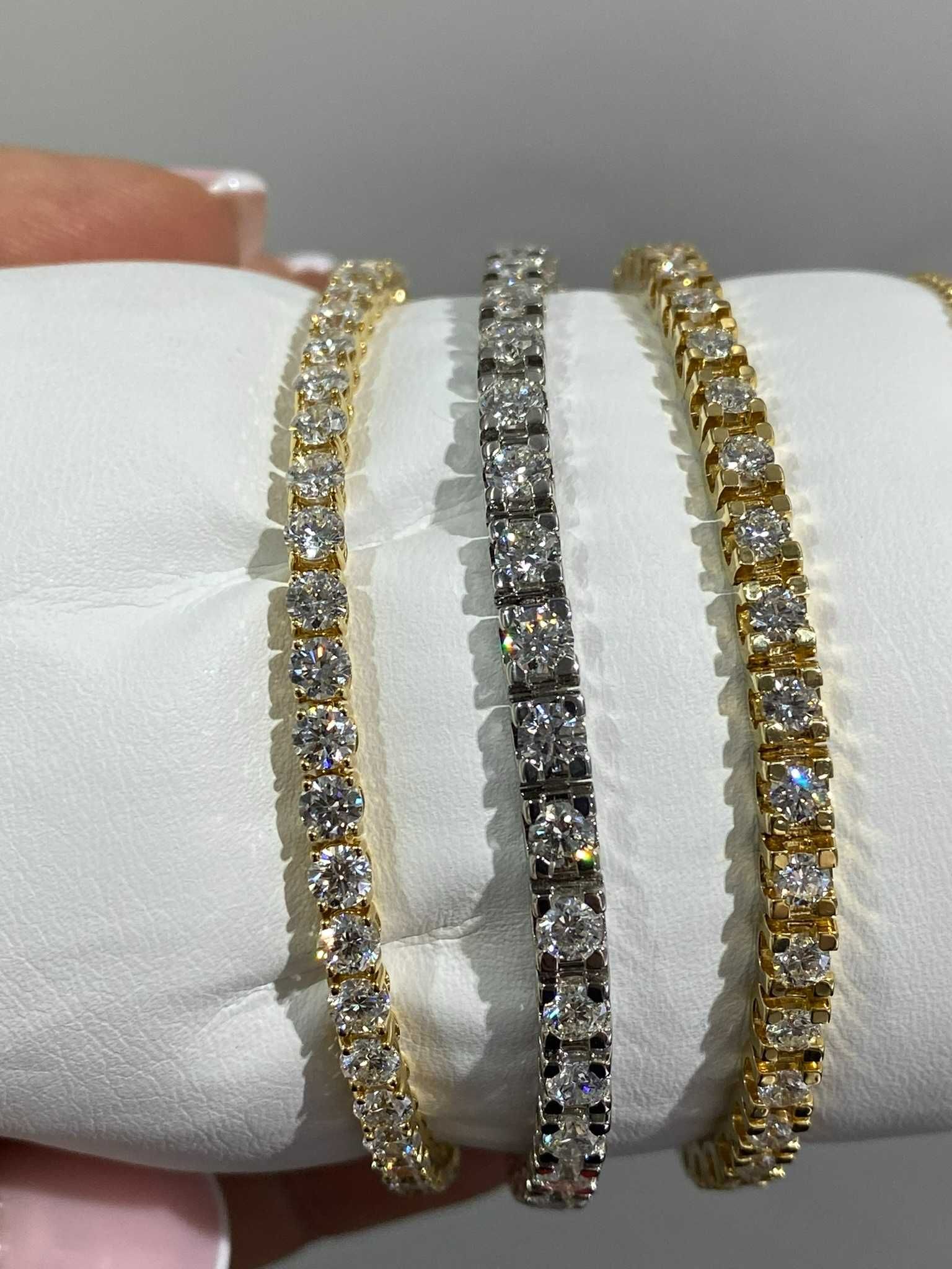 Bransoletka tenisowa z diamentami 4.04 CT VVS