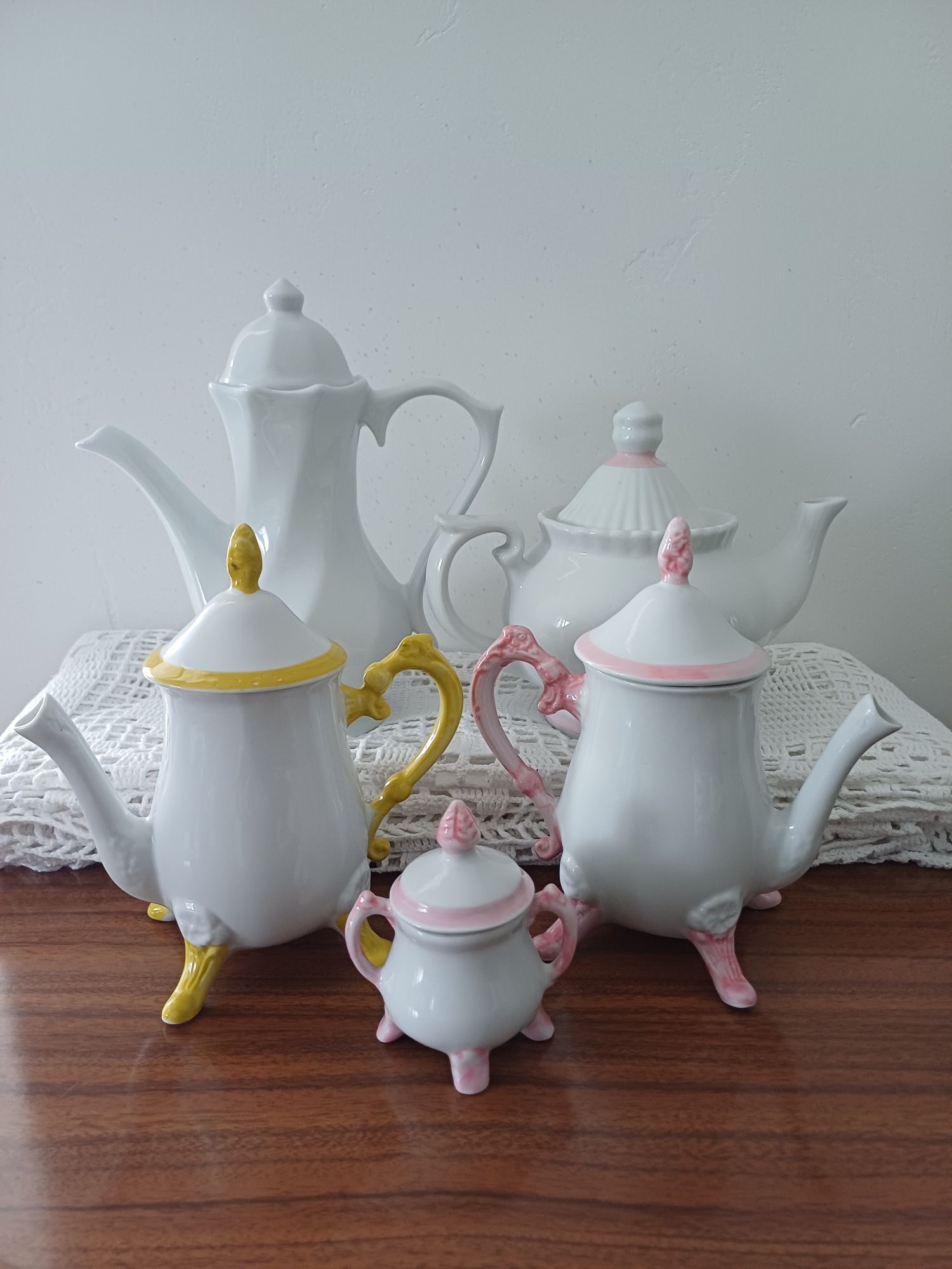 Loiça decorativa em porcelana Jocer