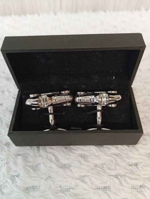 Spinki do mankietów