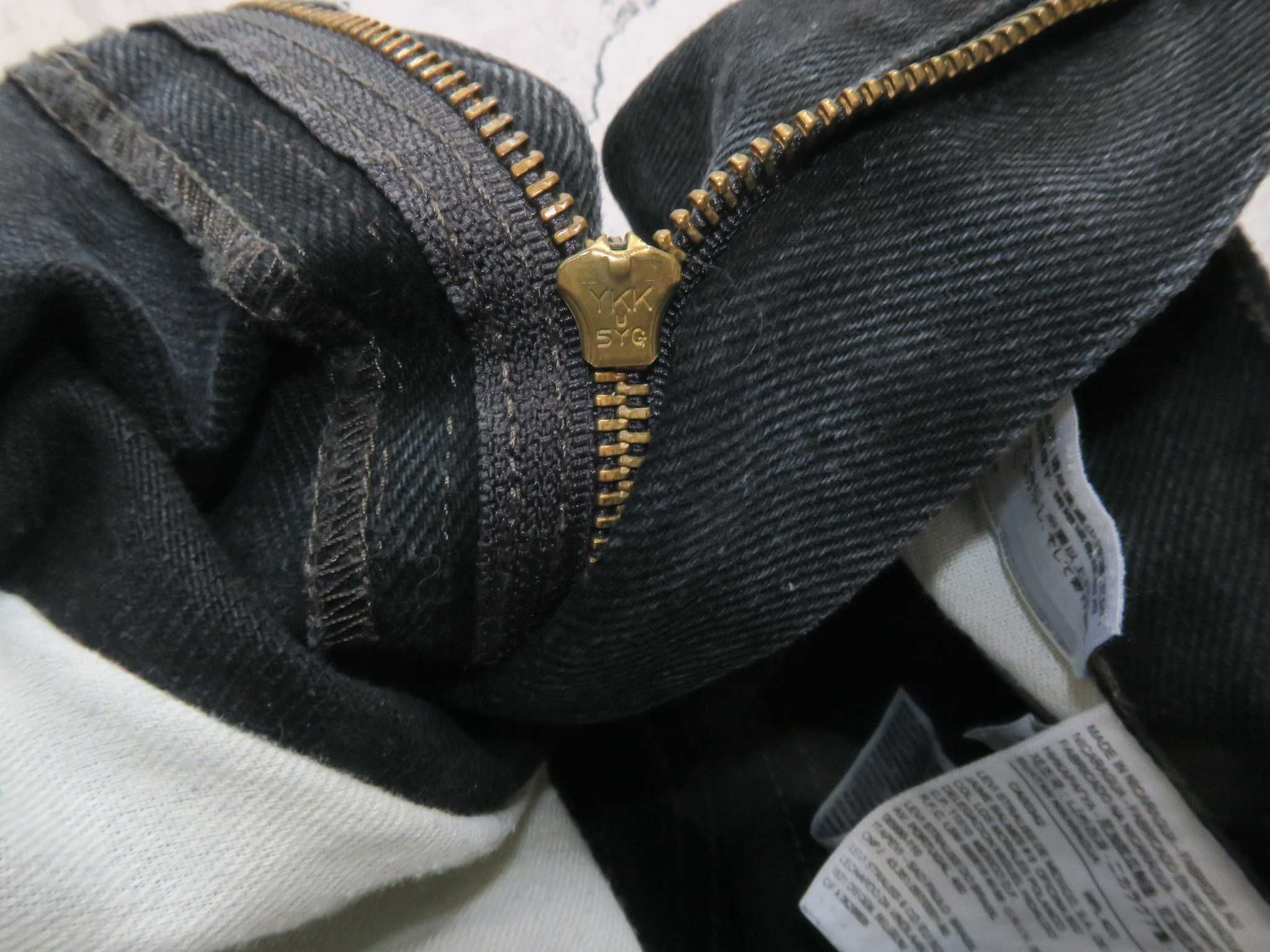 Levi's 505 spodnie jeansowe straight fit szeroka nogawka 38/34