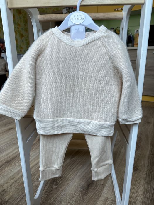 Дитячий набір (светр і штанці)