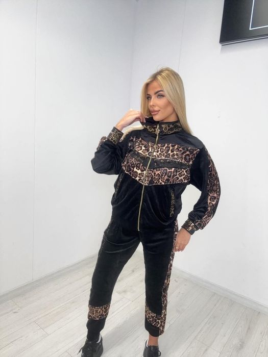 Piękny komplet dres welurowy pantera nowa kolekcja paparazzi fashion