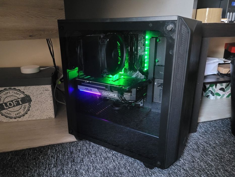 Komputer gamingowy / RYZEN 5600 / RTX 3070 / 16GB RAM / SSD 2x500GB