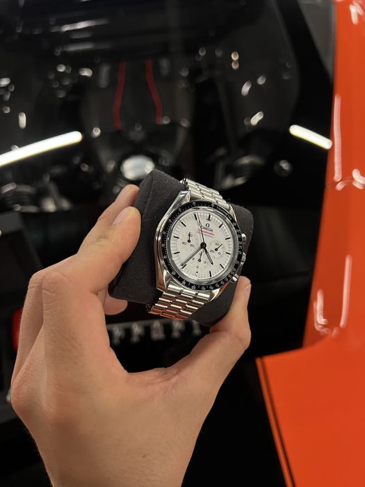 Omega Speedmaster Moonwatch Professional “White Dial”