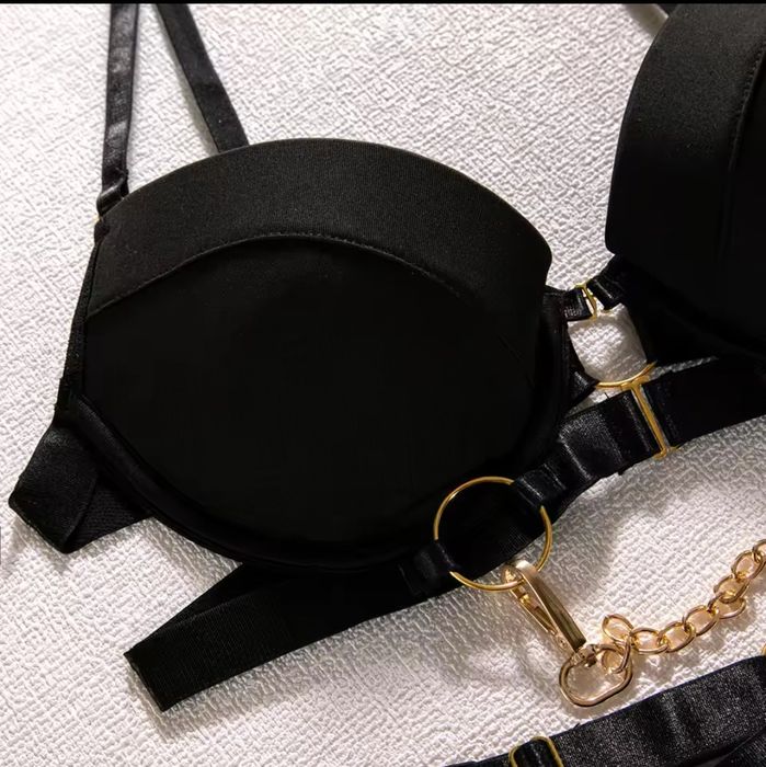 Комплект нижнего белья