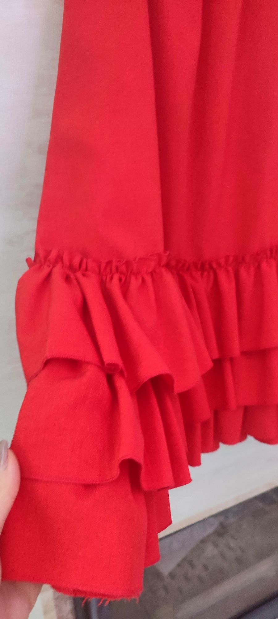 Czerwona sukienka na ramiączkach Lalu rozmiar uniwersalny