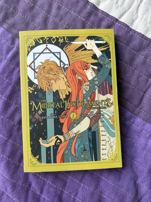 Mortal Instruments Graphic Novel, Vol. 2