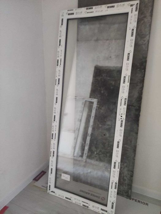 Окно с  балконой дверью