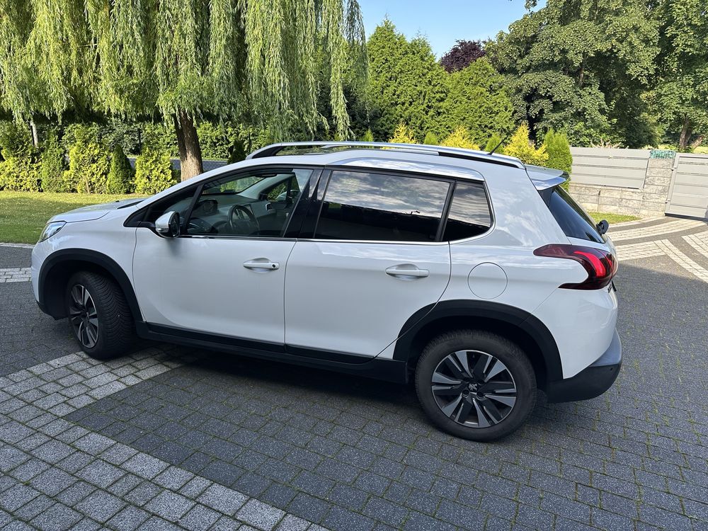 Peugeot 2008 benzyna automat salon pl 1właściciel bezwypadkowy kamera
