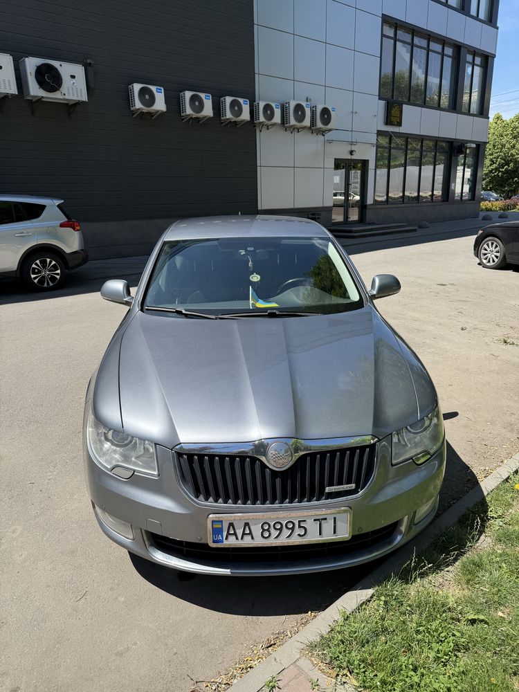 Skoda superb 1,6 TDI 2012