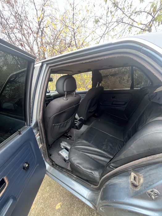 Бмв е30 в неплохом состояние