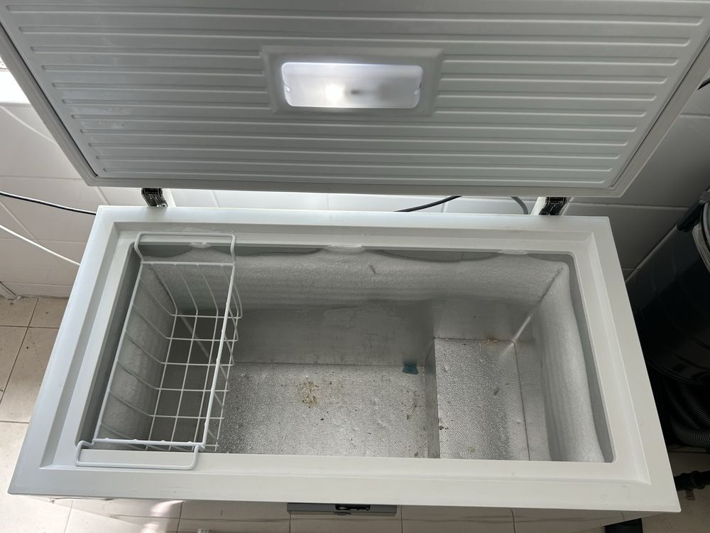Arca congeladora Candy Horizontal 197L