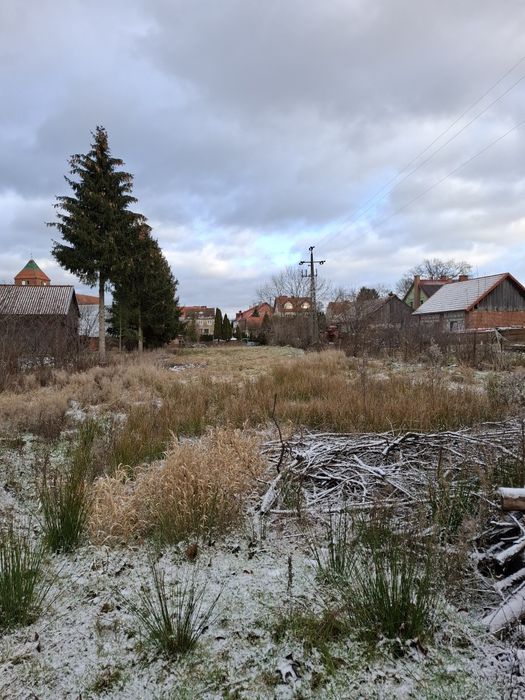 Sprzedam działkę pod zabudowę domu jednorodzinnego 1428m²
